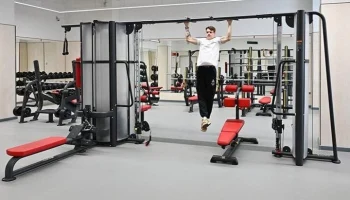 Пять физкультурно-оздоровительных комплексов построят в Москве по программе КРТ