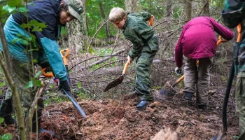 Собянин: московские школьники провели поисковую экспедицию в местах боев ВОВ