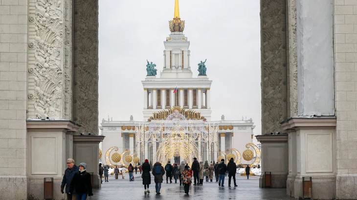 Комната матери и ребенка открылась у арки южного входа на ВДНХ Комната матери и ребенка открылась у арки южного входа на ВДНХ