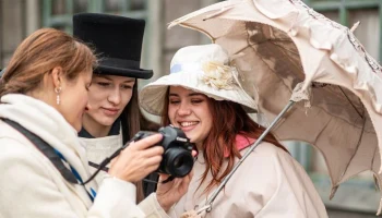 Гости кинопарка "Москино" смогут перевоплотиться в героев ленты о Шерлоке Холмсе