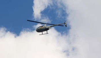 Частный вертолет пропал с экранов радаров под Архангельском