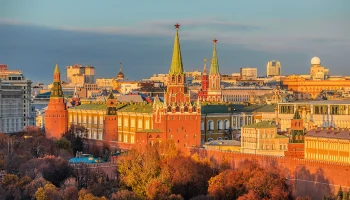 Движение транспорта закрыли на нескольких улицах в Москве