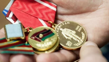 Собянин подписал документ о выплатах матпомощи ветеранам-афганцам и их семьям