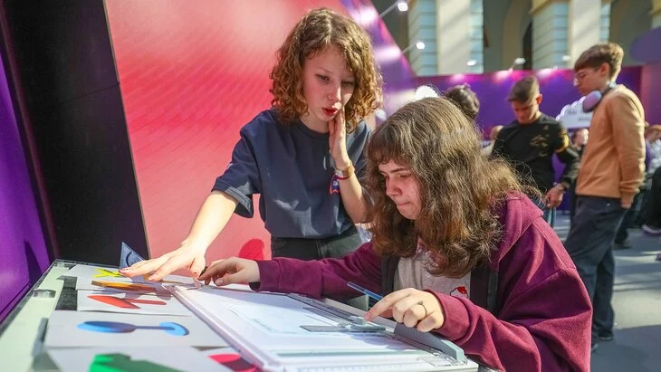 Собянин рассказал, как Москва помогает будущим специалистам строительной отрасли Собянин рассказал, как Москва помогает будущим специалистам строительной отрасли