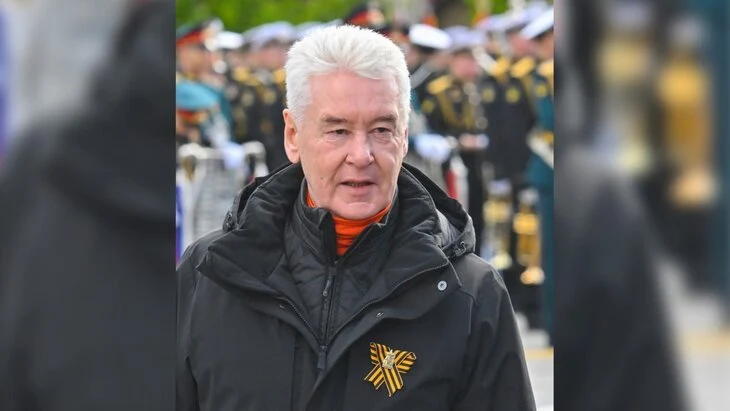 Сергей Собянин принял участие в параде Победы на Красной площади