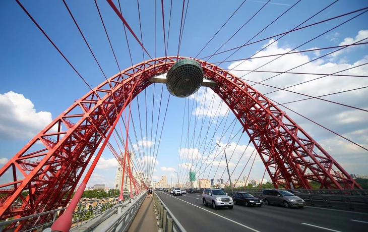 Неизвестные взорвали участок моста в Самарской области