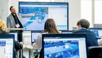 Собянин рассказал о программах повышения квалификации московских педагогов