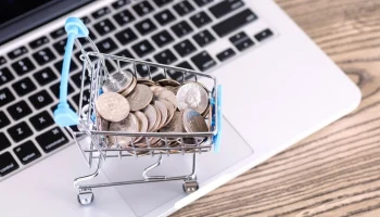 Греф: маркетплейсы из-за скидок недоплатили налогов на 1,5 трлн рублей