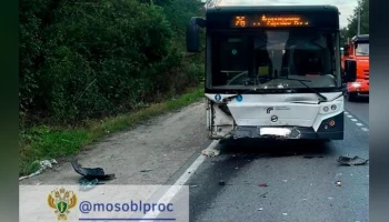 Три человека пострадали в ДТП с участием автобуса в Подмосковье