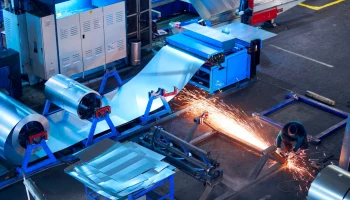 В столице растет выпуск строительных и сопутствующих материалов