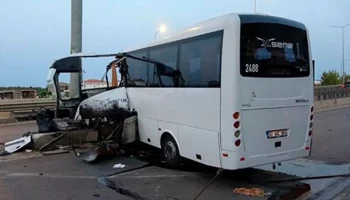 Двадцать человек пострадали в результате ДТП с автобусом в Анталье