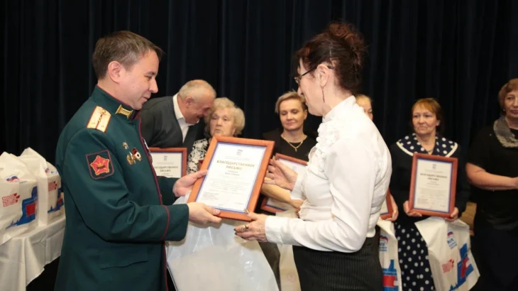 Участник СВО Эльдар Шарипов встретился с активистами Восточного Дегунина Участник СВО Эльдар Шарипов встретился с активистами Восточного Дегунина