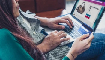 Доцент Белянчикова рассказала об опасности виртуальных карт маркетплейсов