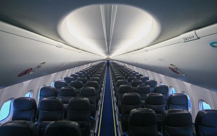 Аэропорт Казани временно не принимает и не отправляет рейсы Аэропорт Казани временно не принимает и не отправляет рейсы