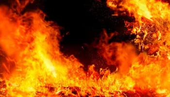 Пожар произошел на объекте критической инфраструктуры в Николаевской области Украины