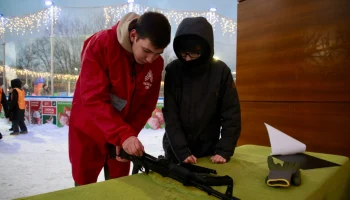 В парке &laquo;Ангарские пруды&raquo; прошла акция &laquo;Путь героя&raquo;