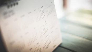 Россиянам напомнили о сокращенной рабочей неделе 19&ndash;25 февраля