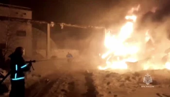 Крупный пожар произошел на складе для хранения обуви во Владимирской области