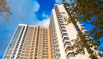 Собянин сообщил о включении в программу реновации пяти новых площадок