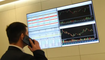 Рынок акций подскочил после слов Путина о возможном прекращении огня на Украине