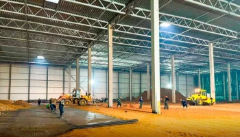 Собянин: в Москве построят 16 промышленных объектов по городской программе