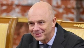 Силуанов пошутил о бокале вина в обед, рассуждая о производительности труда