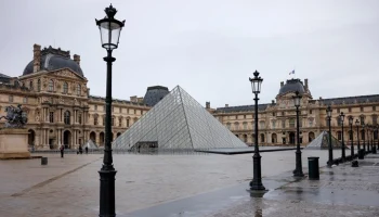 Parisien: во Франции нашли гараж, куда сначала увезли украденные из Лувра драгоценности