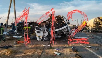 Три человека погибли в результате ДТП с автобусом в Астраханской области
