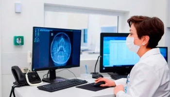 Собянин: искусственный интеллект станет базовой медицинской технологией в Москве