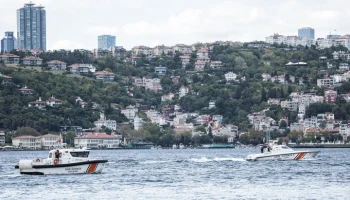 Anadolu: пловец Свечников на заплыве в Босфоре плыл в неправильном направлении