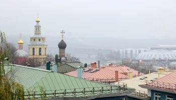 Синоптики сообщили об облачной погоде в Москве 8 декабря