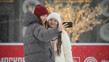Синоптики спрогнозировали небольшие осадки и гололедицу в Москве 1 декабря