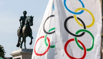 Le Parisien: в Париже найдено тело волонтера, пропавшего после церемонии закрытия ОИ