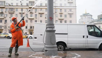 Более 720 тыс элементов наружного освещения промоют в Москве