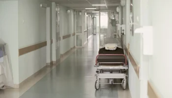 В Подмосковье родители ребенка, отравившегося вейпом, отказались от его госпитализации