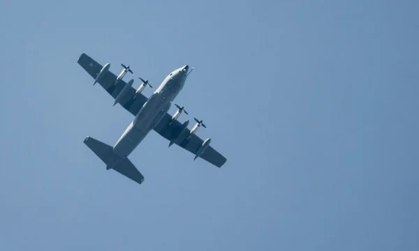 Самолет ВВС Колумбии потерпел крушение на юге страны Самолет ВВС Колумбии потерпел крушение на юге страны
