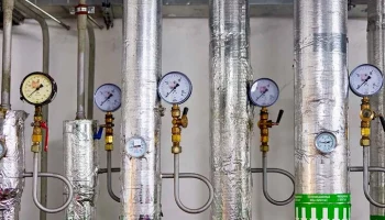 Более 40% тепловых сетей в столице подготовлены к новому отопительному сезону