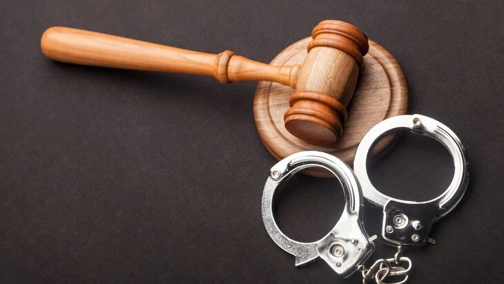 Московского студента обвинили в поджоге на железной дороге по заданию из Украины Московского студента обвинили в поджоге на железной дороге по заданию из Украины