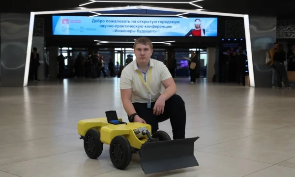 Столичный школьник создал автоуборщика