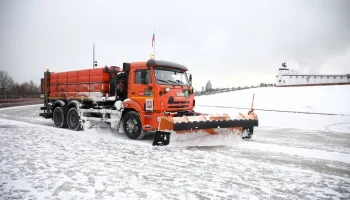 Городские службы Москвы ликвидируют последствия непогоды
