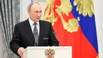 Путин призвал отстаивать правду о победе в Великой Отечественной войне