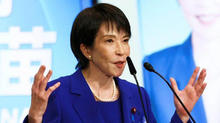 Такаити заявила о намерении Японии заключить мирный договор с Россией