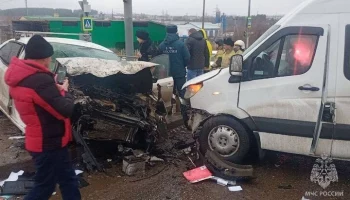 Четыре человека погибли в ДТП с участием микроавтобуса в Удмуртии