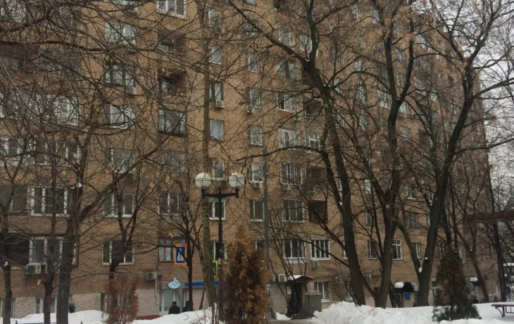 1-й Вражский переулок 1