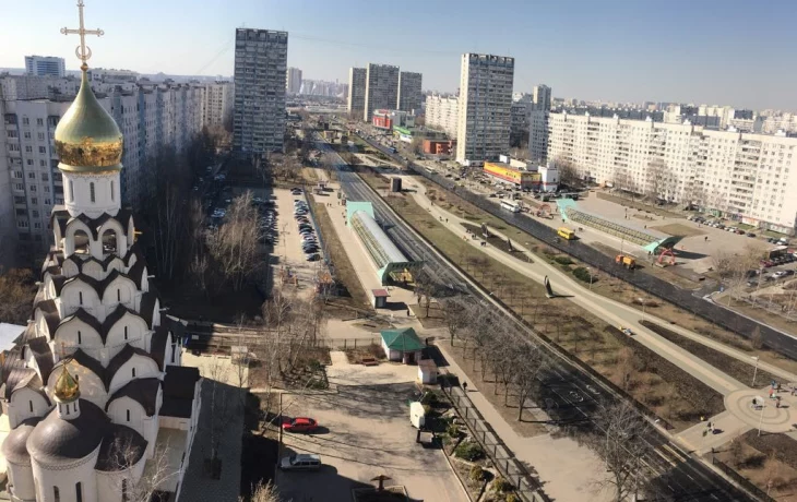 Строгинский бульвар