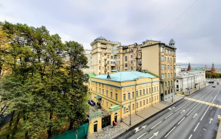 Знаменка улица 3