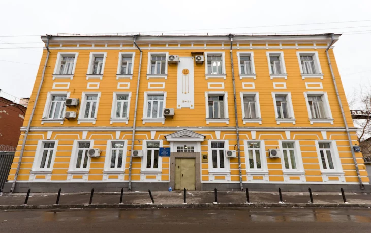 Суворовская улица 4