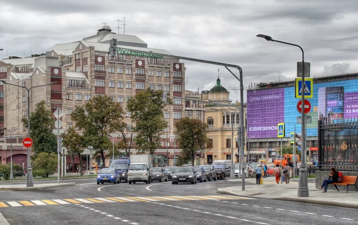 Арбатская площадь 3