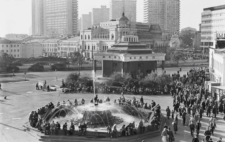 Арбатская площадь 0