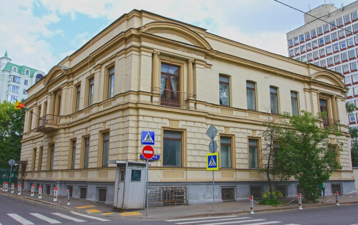 Поварская улица 3